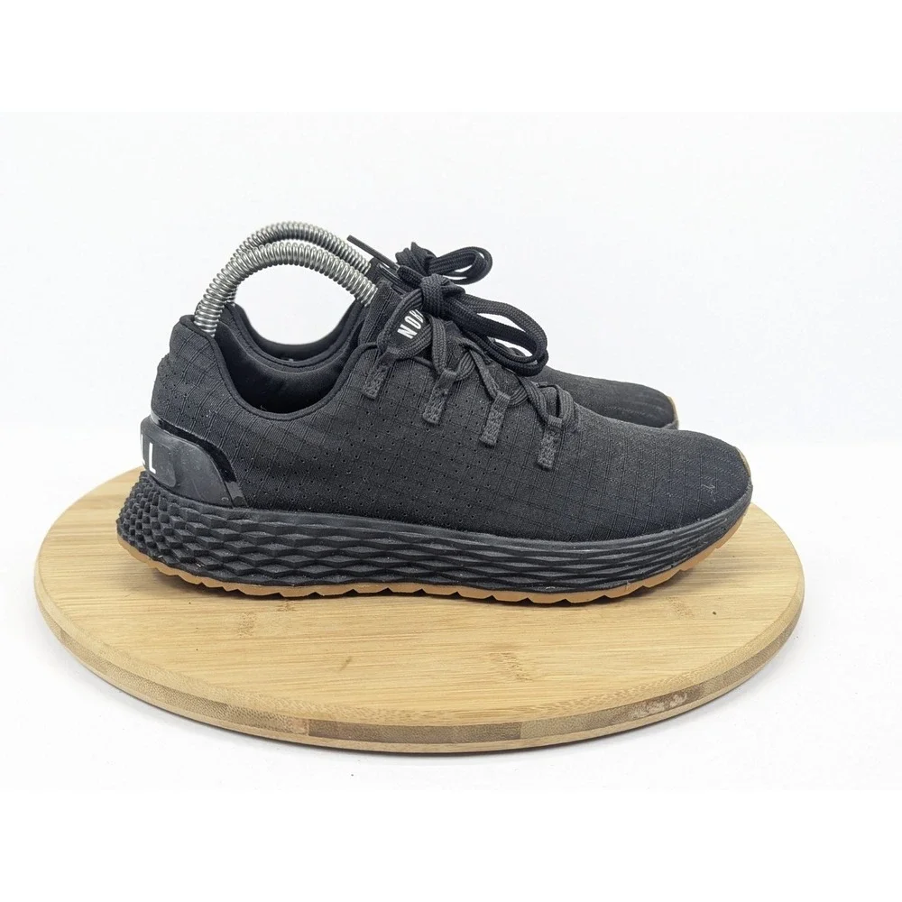 No Bull Knit Trainer Shoes Womans 7 Black Gum Running All day Gym Workout